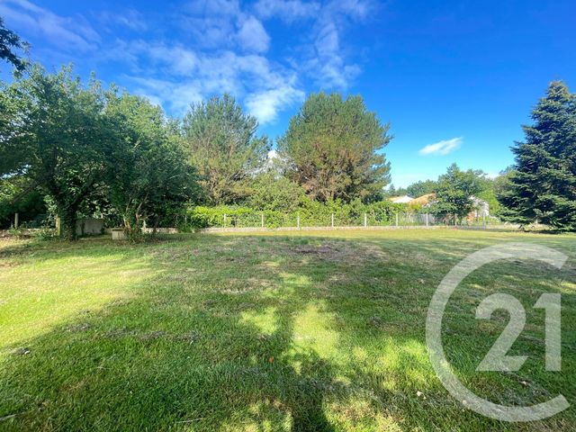 terrain à vendre - 1061.0 m2 - COMMEQUIERS - 85 - PAYS-DE-LOIRE - Century 21 Atlantique Immo