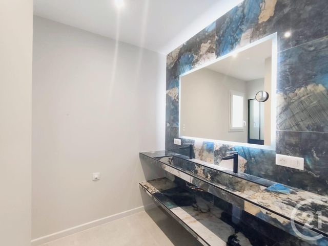 maison à vendre - 5 pièces - 144.3 m2 - ST HILAIRE DE RIEZ - 85 - PAYS-DE-LOIRE - Century 21 Atlantique Immo