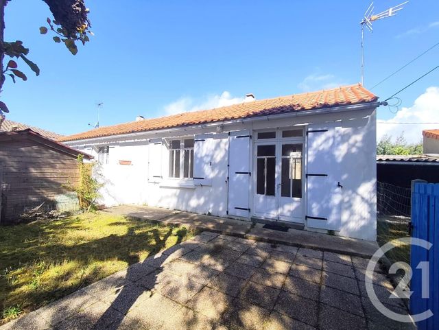 maison à vendre - 6 pièces - 73.74 m2 - ST HILAIRE DE RIEZ - 85 - PAYS-DE-LOIRE - Century 21 Atlantique Immo