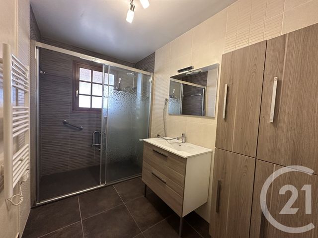 maison à vendre - 10 pièces - 182.0 m2 - ST HILAIRE DE RIEZ - 85 - PAYS-DE-LOIRE - Century 21 Atlantique Immo