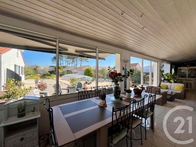 maison à vendre - 7 pièces - 170.42 m2 - LE FENOUILLER - 85 - PAYS-DE-LOIRE - Century 21 Atlantique Immo