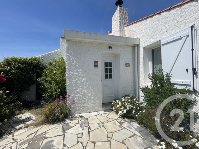 maison à vendre - 6 pièces - 128.0 m2 - ST HILAIRE DE RIEZ - 85 - PAYS-DE-LOIRE - Century 21 Atlantique Immo