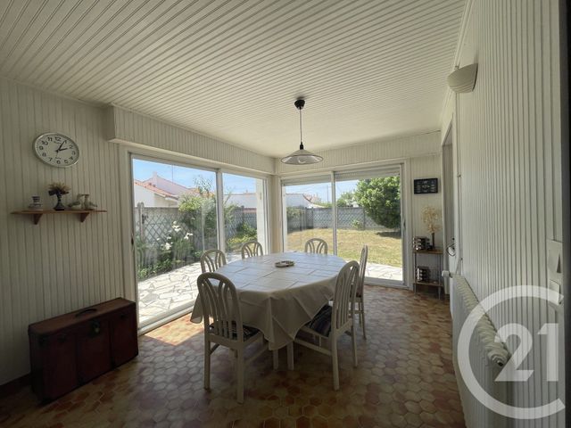 maison à vendre - 6 pièces - 128.0 m2 - ST HILAIRE DE RIEZ - 85 - PAYS-DE-LOIRE - Century 21 Atlantique Immo