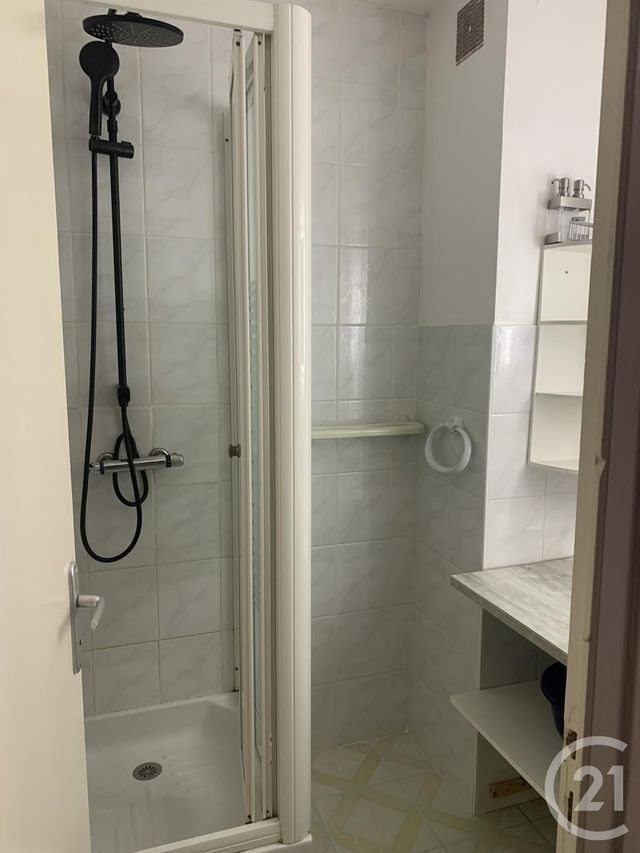 Appartement T3 à vendre - 3 pièces - 51.83 m2 - ST HILAIRE DE RIEZ - 85 - PAYS-DE-LOIRE - Century 21 Atlantique Immo