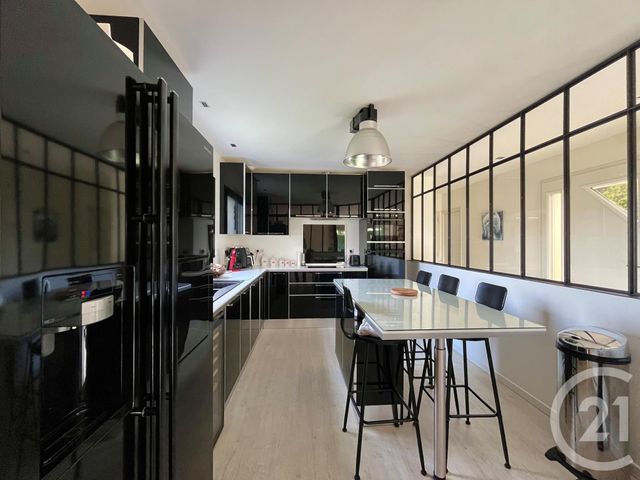 maison à vendre - 5 pièces - 134.72 m2 - ST HILAIRE DE RIEZ - 85 - PAYS-DE-LOIRE - Century 21 Atlantique Immo