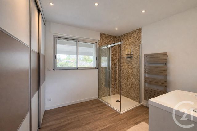 maison à vendre - 5 pièces - 134.72 m2 - ST HILAIRE DE RIEZ - 85 - PAYS-DE-LOIRE - Century 21 Atlantique Immo