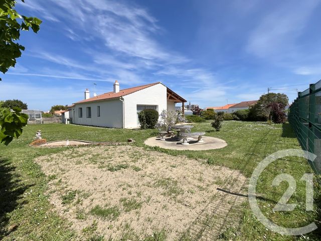 maison à vendre - 5 pièces - 102.54 m2 - ST HILAIRE DE RIEZ - 85 - PAYS-DE-LOIRE - Century 21 Atlantique Immo