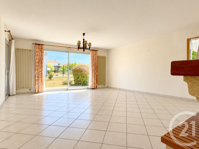 maison à vendre - 5 pièces - 102.54 m2 - ST HILAIRE DE RIEZ - 85 - PAYS-DE-LOIRE - Century 21 Atlantique Immo