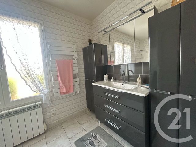 maison à vendre - 4 pièces - 137.0 m2 - ST HILAIRE DE RIEZ - 85 - PAYS-DE-LOIRE - Century 21 Atlantique Immo