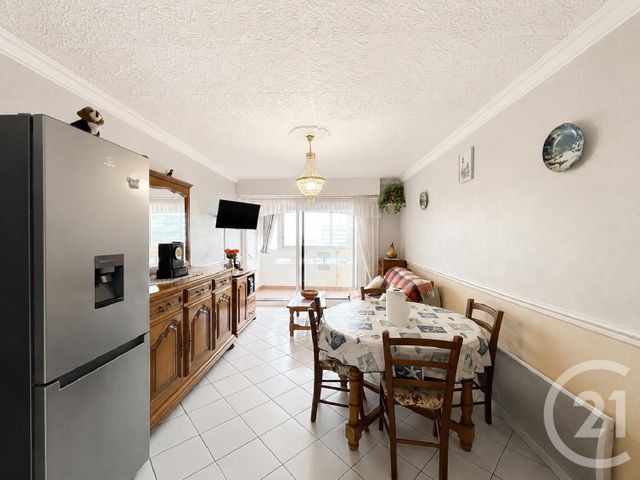 Appartement T2 à vendre - 2 pièces - 35.72 m2 - ST HILAIRE DE RIEZ - 85 - PAYS-DE-LOIRE - Century 21 Atlantique Immo
