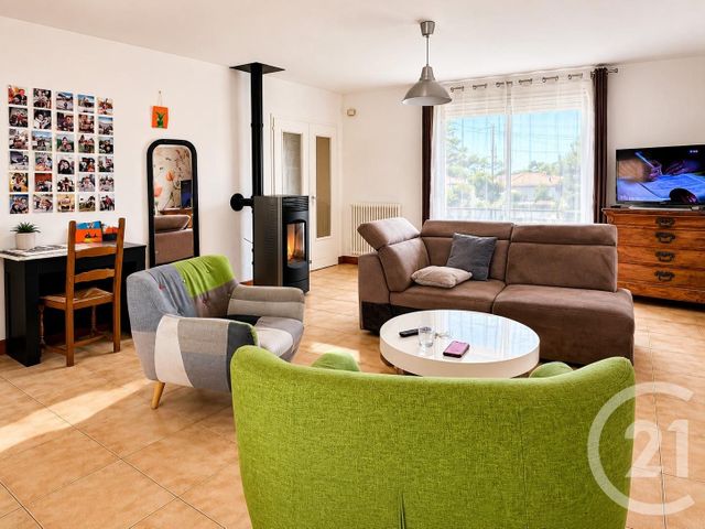 maison à vendre - 7 pièces - 169.76 m2 - ST HILAIRE DE RIEZ - 85 - PAYS-DE-LOIRE - Century 21 Atlantique Immo