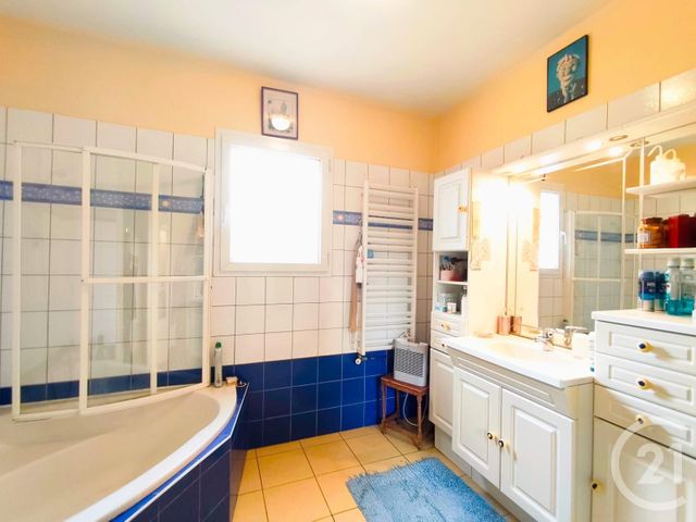 maison à vendre - 5 pièces - 112.23 m2 - ST HILAIRE DE RIEZ - 85 - PAYS-DE-LOIRE - Century 21 Atlantique Immo