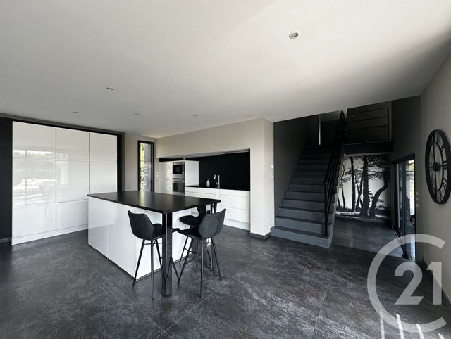 maison à vendre - 8 pièces - 281.2 m2 - ST HILAIRE DE RIEZ - 85 - PAYS-DE-LOIRE - Century 21 Atlantique Immo