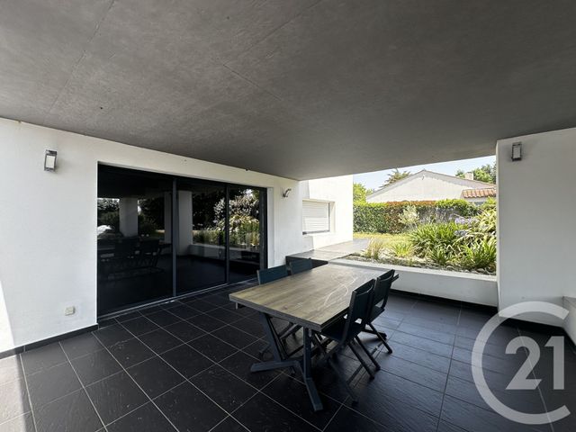 maison à vendre - 8 pièces - 281.2 m2 - ST HILAIRE DE RIEZ - 85 - PAYS-DE-LOIRE - Century 21 Atlantique Immo