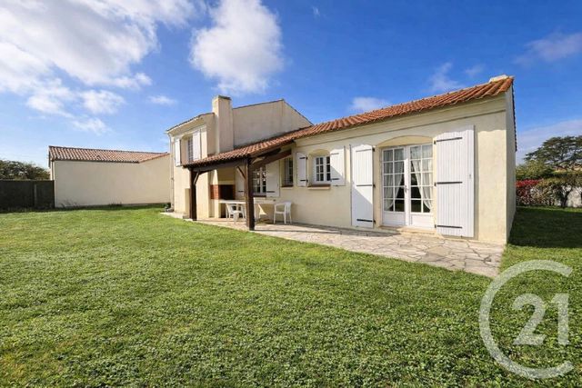 maison à vendre - 4 pièces - 112.75 m2 - ST HILAIRE DE RIEZ - 85 - PAYS-DE-LOIRE - Century 21 Atlantique Immo