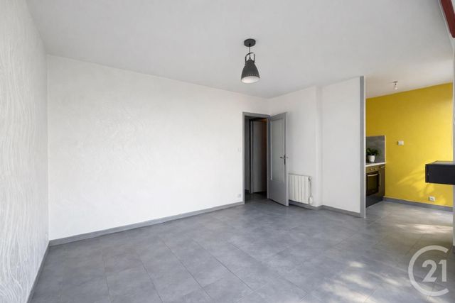 Appartement T1 à vendre - 1 pièce - 22.44 m2 - ST HILAIRE DE RIEZ - 85 - PAYS-DE-LOIRE - Century 21 Atlantique Immo