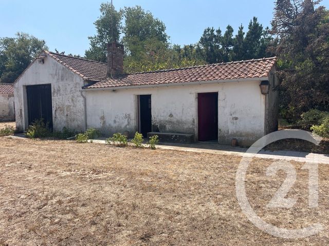 maison à vendre - 5 pièces - 190.0 m2 - ST HILAIRE DE RIEZ - 85 - PAYS-DE-LOIRE - Century 21 Atlantique Immo
