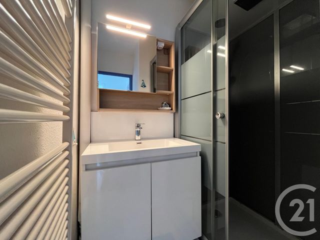 Appartement T3 à vendre - 3 pièces - 45.54 m2 - ST HILAIRE DE RIEZ - 85 - PAYS-DE-LOIRE - Century 21 Atlantique Immo