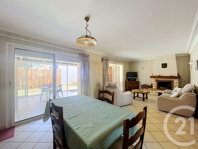maison à vendre - 5 pièces - 115.45 m2 - ST HILAIRE DE RIEZ - 85 - PAYS-DE-LOIRE - Century 21 Atlantique Immo