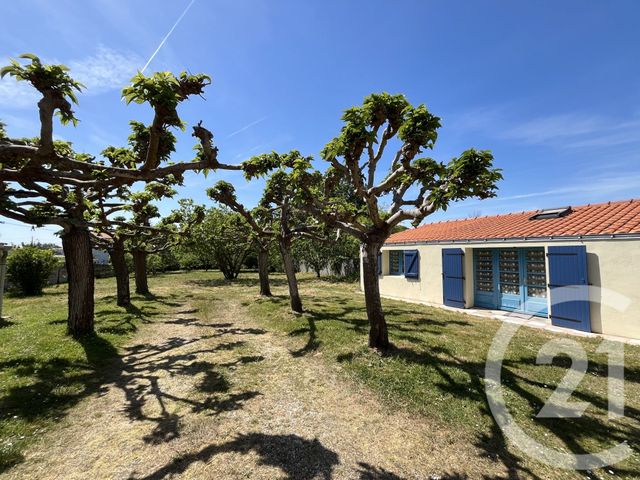maison à vendre - 5 pièces - 128.35 m2 - ST HILAIRE DE RIEZ - 85 - PAYS-DE-LOIRE - Century 21 Atlantique Immo