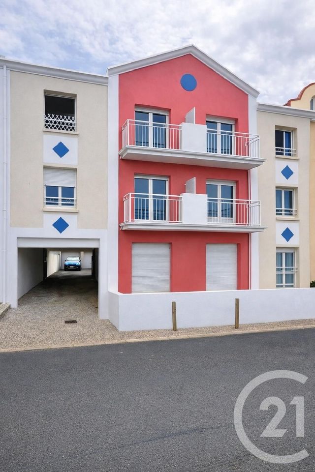 Appartement T3 à vendre - 3 pièces - 65.14 m2 - ST HILAIRE DE RIEZ - 85 - PAYS-DE-LOIRE - Century 21 Atlantique Immo